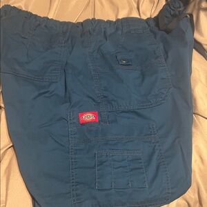 Dickies Women’s Cargo Scrub Pants